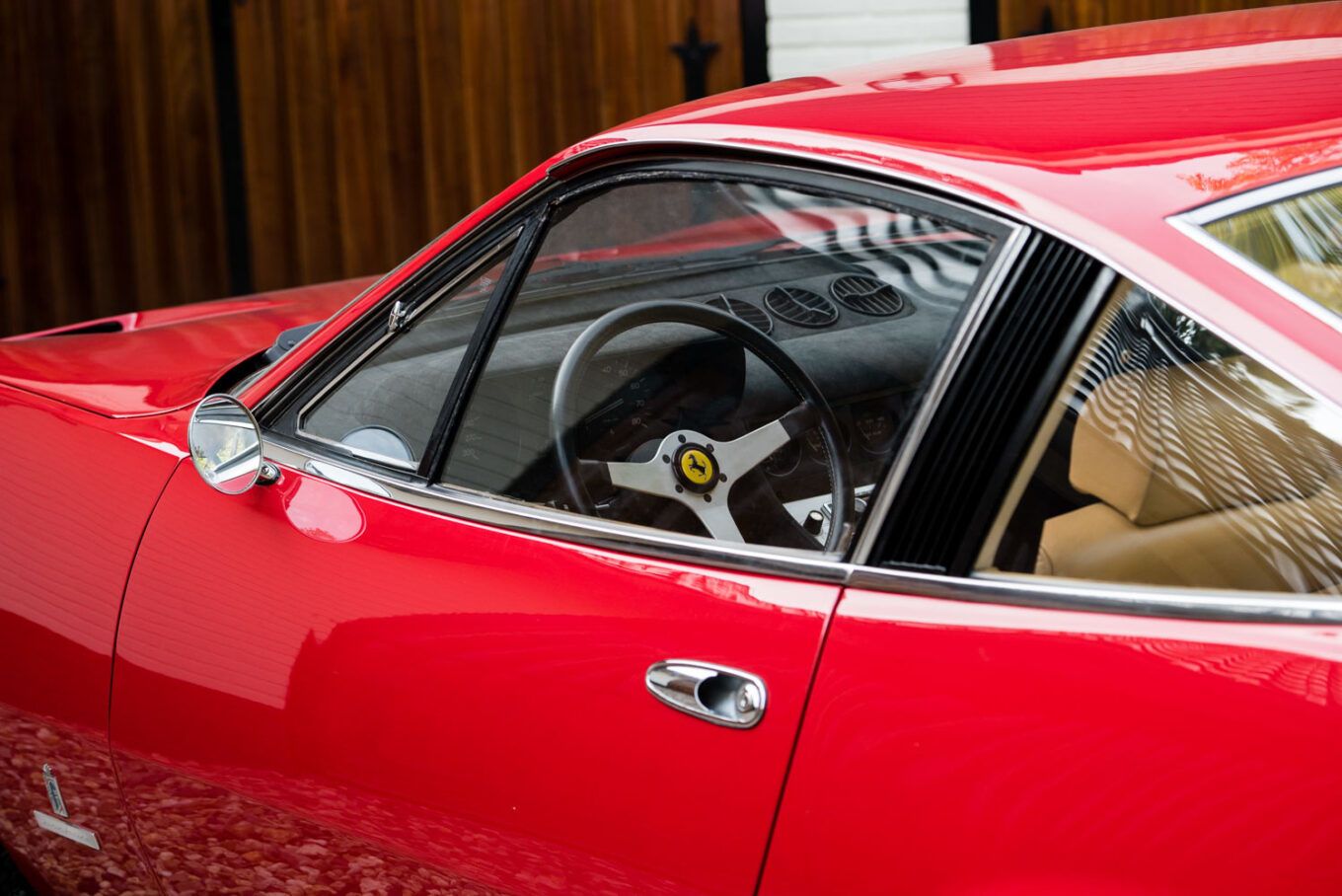 driver door Ferrari 365gtc/4