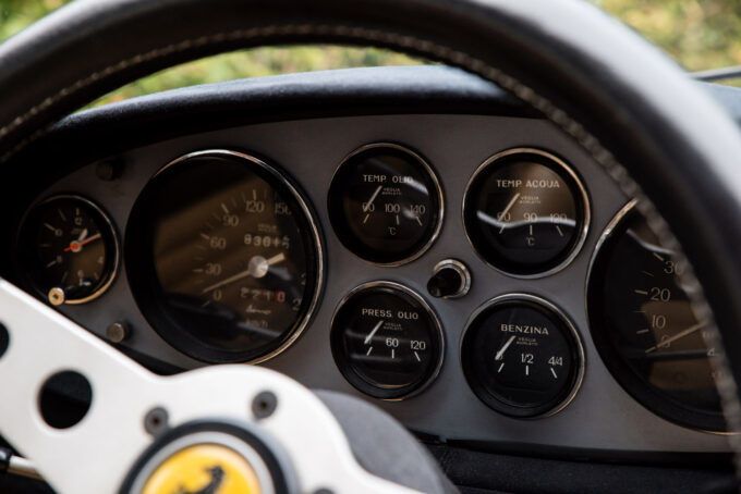 dashboard Ferrari 246GT Dino