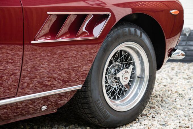 inlet wheel Ferrari 330GT 1966