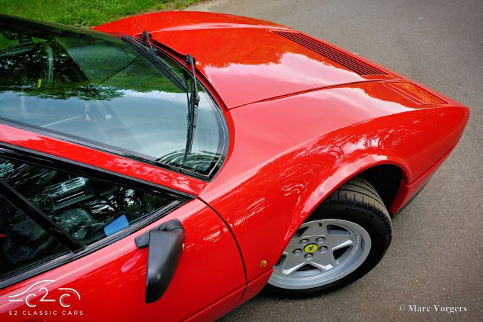 Ferrari 328 GTB