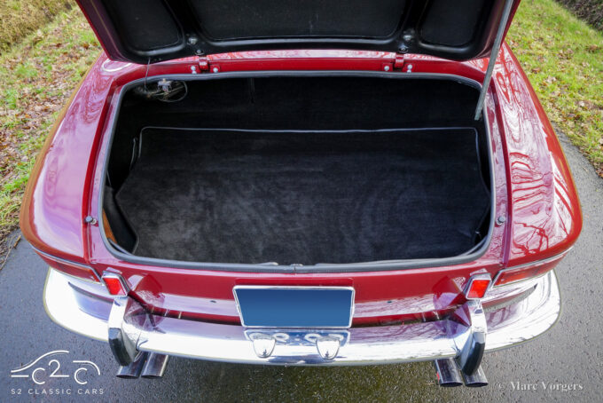 Ferrari 330GT 2+2 Series 2 1966 for sale