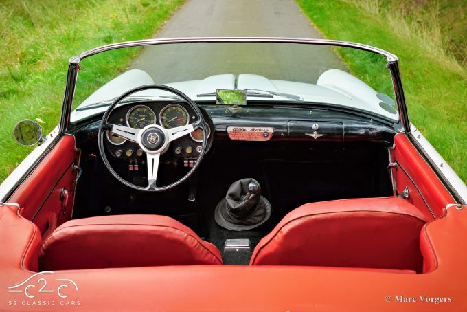 Alfa Romeo 2000 Touring Spider from 1959 for sale