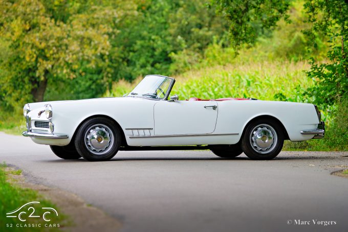 Alfa Romeo 2000 Touring Spider from 1959 for sale