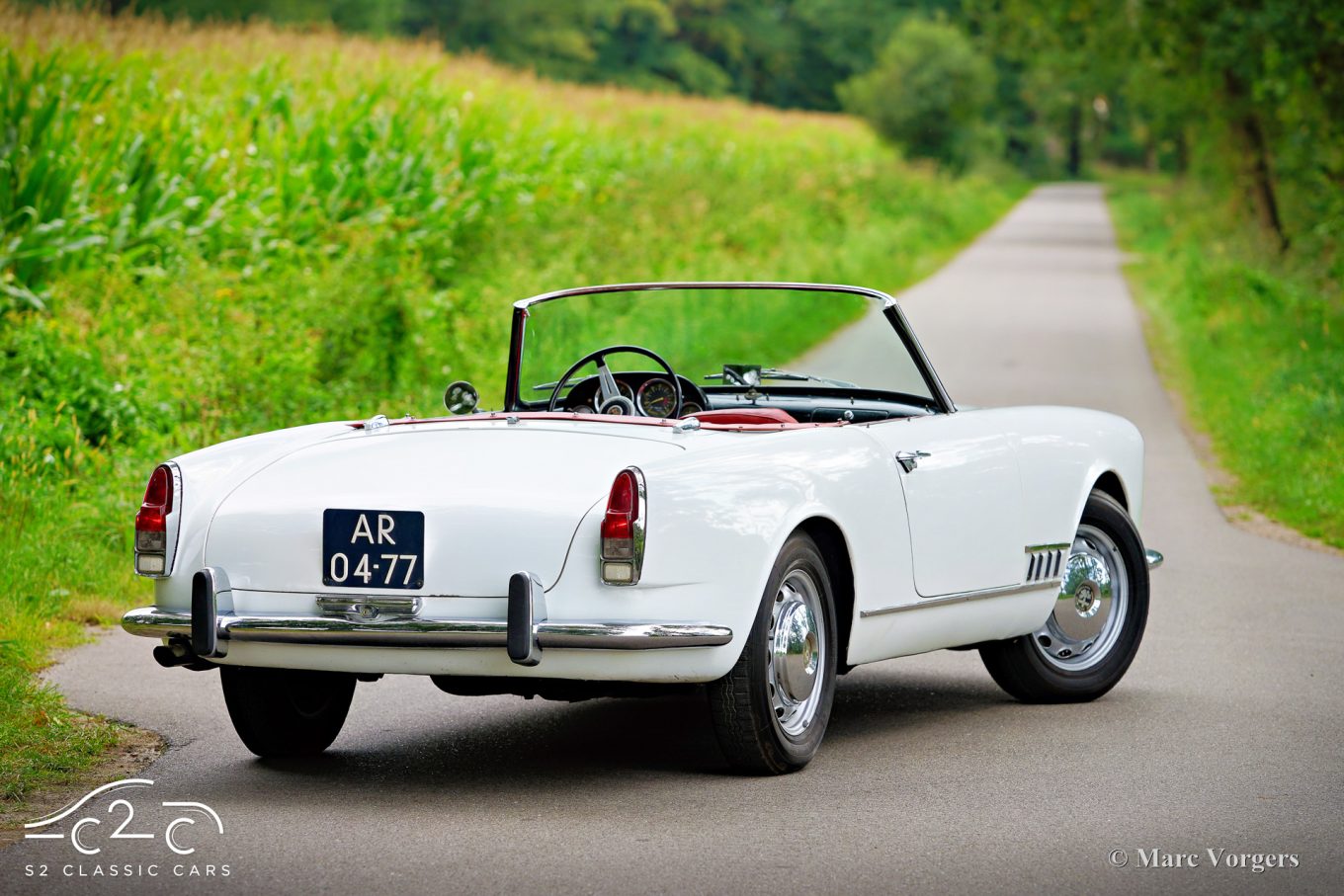 Alfa Romeo 2000 Touring Spider from 1959 for sale