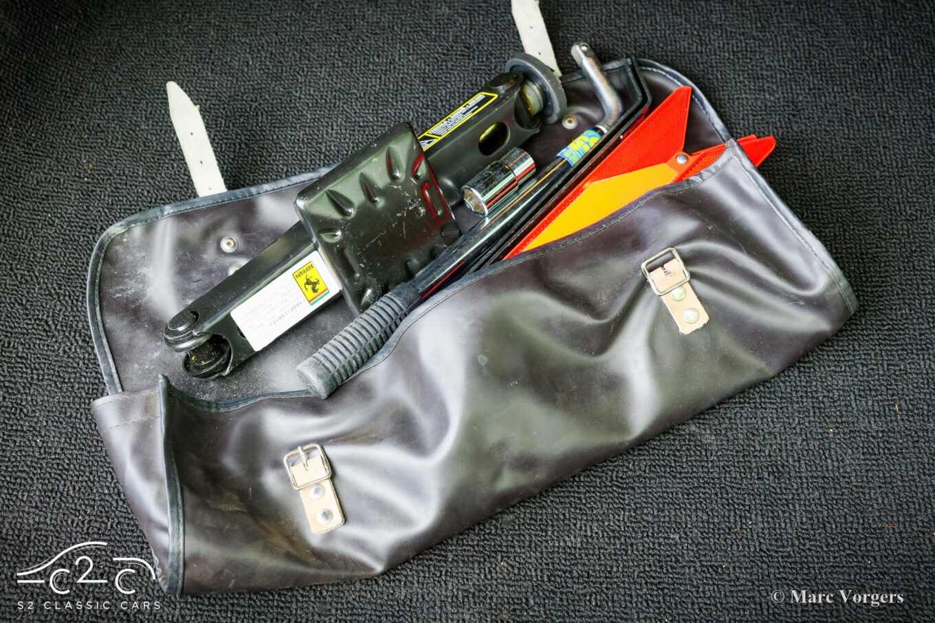 Ferrari 365 GTC/4 Pininfarina Coupé from 1972 for sale