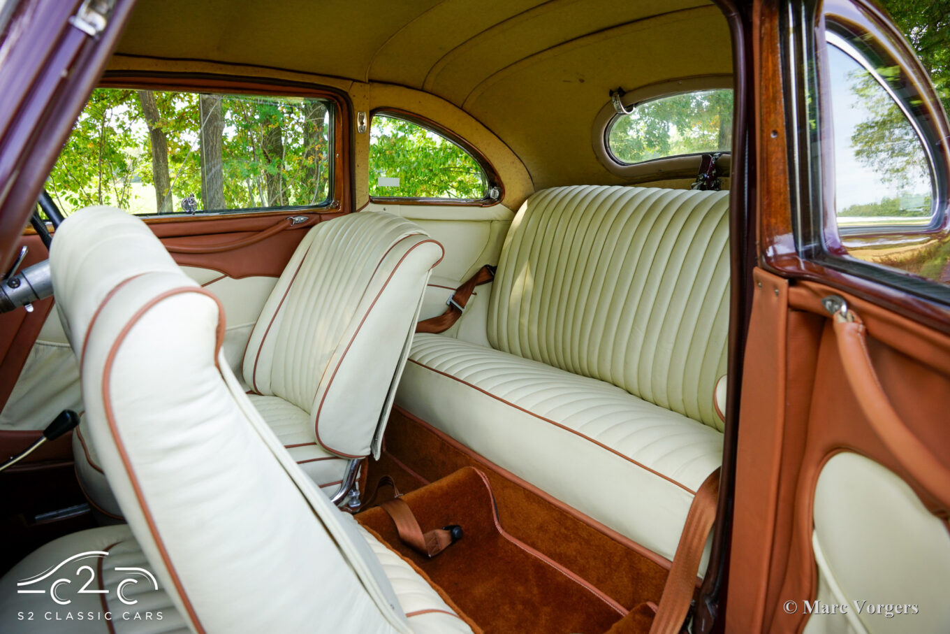 Bristol 400 from 1949 for sale - 1000 Miglia eligible and participant