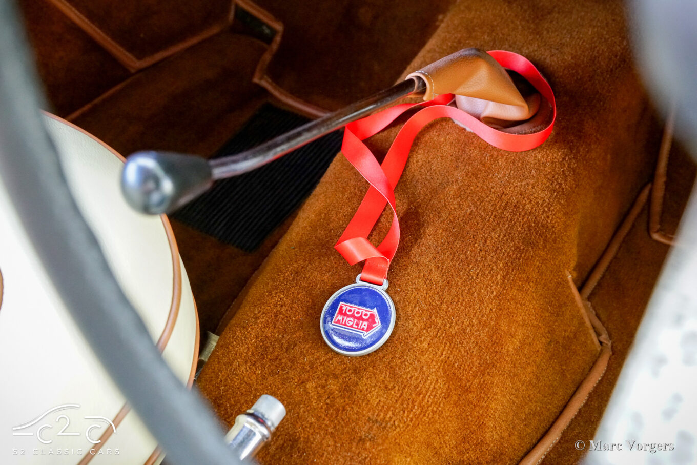 Bristol 400 from 1949 for sale - 1000 Miglia eligible and participant medal