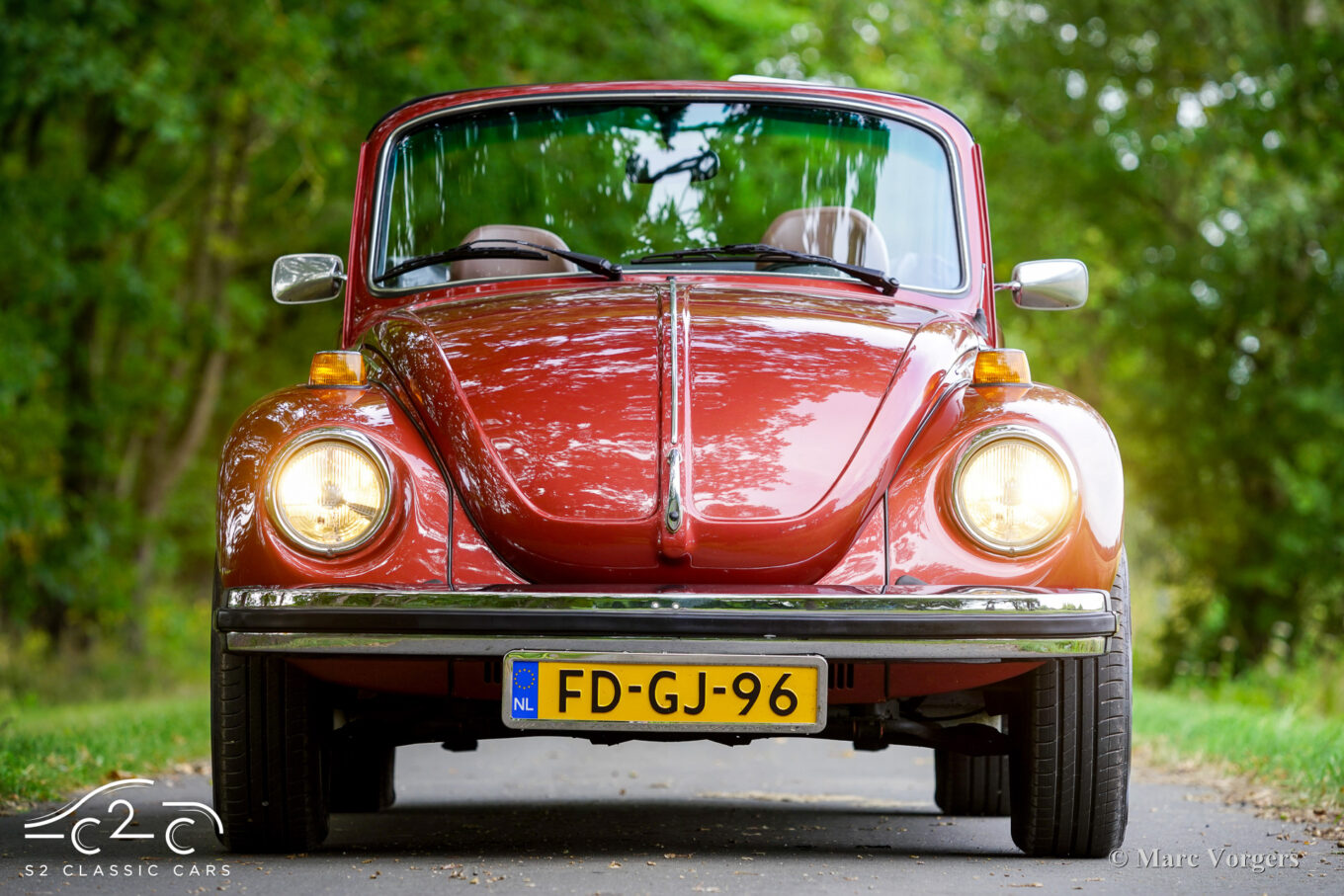 Volkswagen Beetle 1303 LS Cabriolet Fuel injection Champagne Edition 2 1978