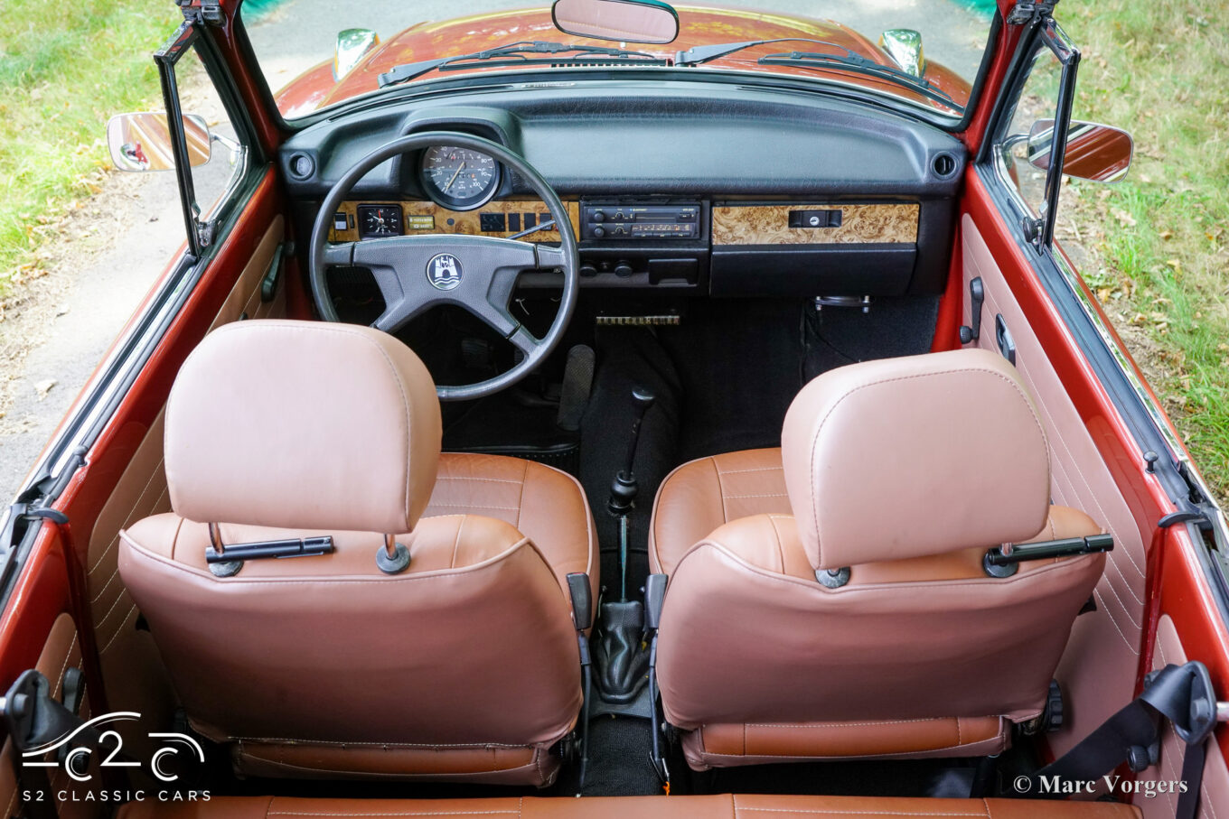 Volkswagen Beetle 1303 LS Cabriolet Fuel injection Champagne Edition 2 1978