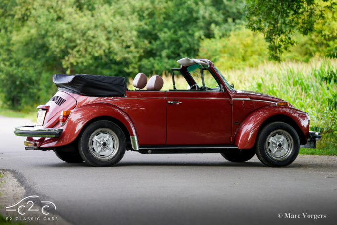 Volkswagen Beetle 1303 LS Cabriolet Fuel injection Champagne Edition 2 1978