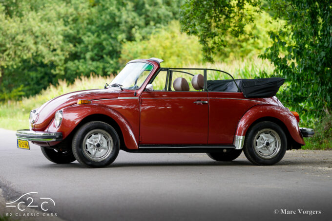 Volkswagen Beetle 1303 LS Cabriolet Fuel injection Champagne Edition 2 1978