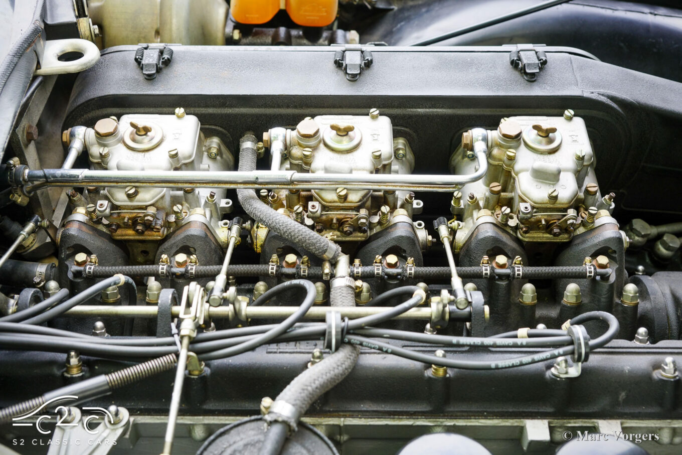 Ferrari 365 GTC4 uit 1972 te koop