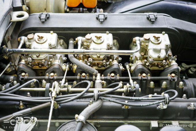 Ferrari 365 GTC4 uit 1972 te koop