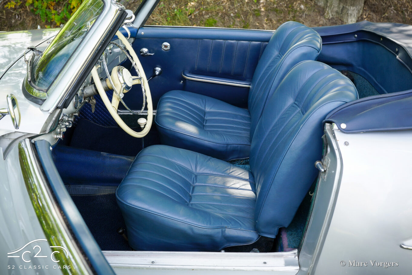 Mercedes 190SL uit 1955 te koop. 1000 Miglia eligible, hard top