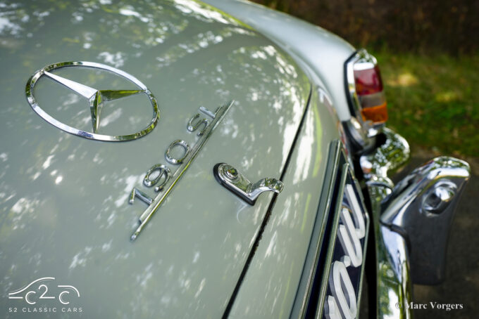 Mercedes 190SL uit 1955 te koop. 1000 Miglia eligible, hard top