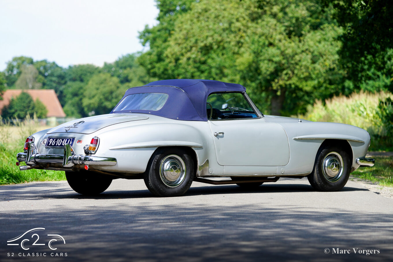 Mercedes 190SL uit 1955 te koop. 1000 Miglia eligible, hard top