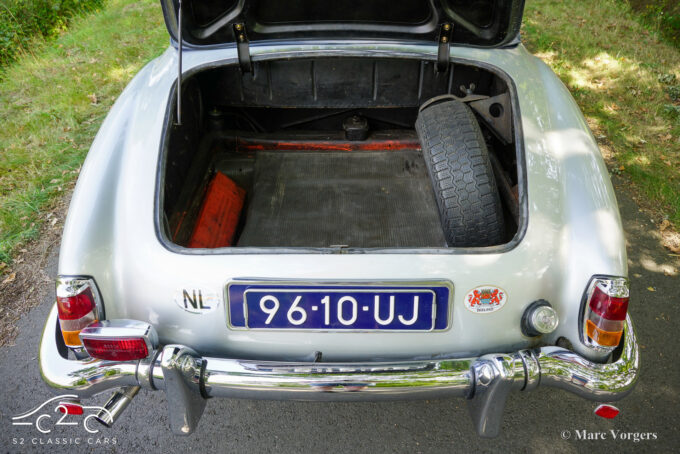 Mercedes 190SL uit 1955 te koop. 1000 Miglia eligible, hard top